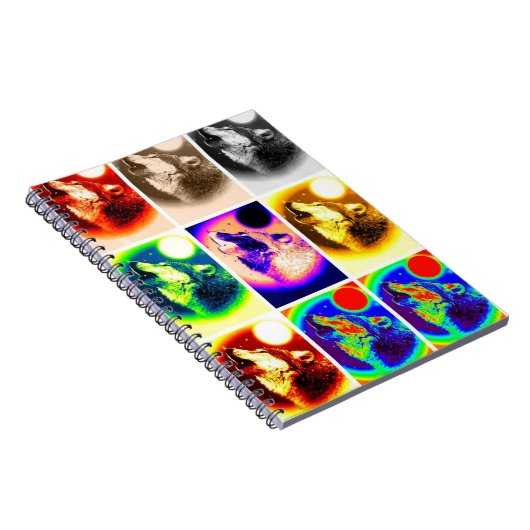 Meerkleurige Howling Wolf op Moon Pop Art Notitieb Notitieboek (Rechterzijde)
