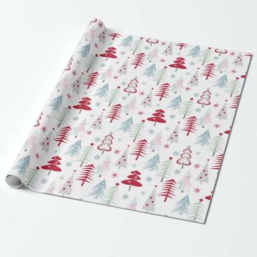 Meerkleurige kerstbomen op een wit cadeaupapier (Uitgerold)