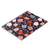 Meerkleurige, luie trui, warm, herfst, winter. notitieboek (Linkerzijde)