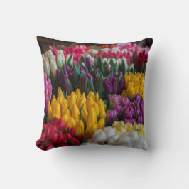 Meerkleurige tulpen kussen