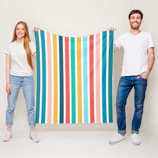 Meerkleurige verticale strepen voor de moderne zom fleece deken (In situ)