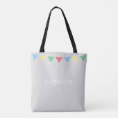 Meerkleurige vlaggen op zilvergrijs tote bag (Achterkant)