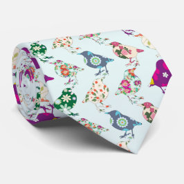 Meerkleurige vogels op lichtblauw Mannen Stropdas