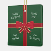 Meertalige kerst rood en groen keramisch ornament (Links)