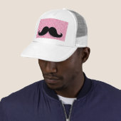 MEESTAL ZWARTE MUSTACHE PINK GLITTER AFGEDRUKT TRUCKER PET (In situ)