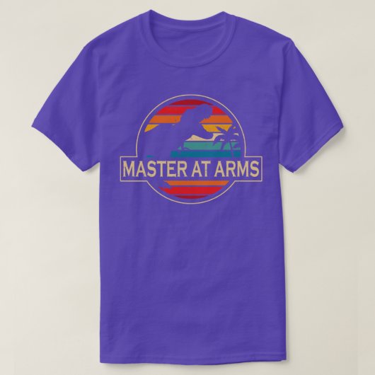 Meester bij armen Dinosaurus T-shirt (Design voorkant)