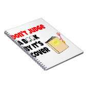 Meet een boek niet op zijn cover notitieboek (Rechterzijde)