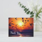 Meeuwen Afgetekend tegen Oranje Zonsondergang Dank Briefkaart (Staand voorkant)