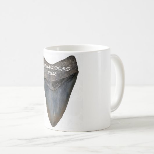 Megalodon Shark Tooth Koffiemok (Voorkant rechts)
