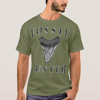Megalodon Tooth Sharks Tooth Fossil Hunter T-shirt
