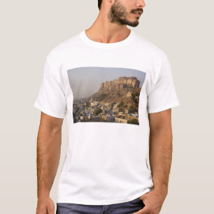 Mehrangarh Fort of Jodhpur. Rajasthan, INDIA. T-shirt