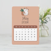 Mei 2024 Stand Alone Kat en Plant Kalender Menu (Staand voorkant)