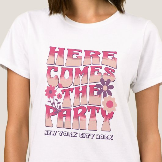 Meidenavoorfeest Hier Komt Het Feest Groovy T-shirt
