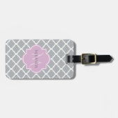 Meisgrijze Quatrefoil Lavender Monogram en naam Bagagelabel (Voorkant horizontaal)