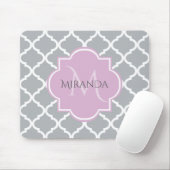 Meisgrijze Quatrefoil Lavender Monogram en naam Muismat (Met muis)