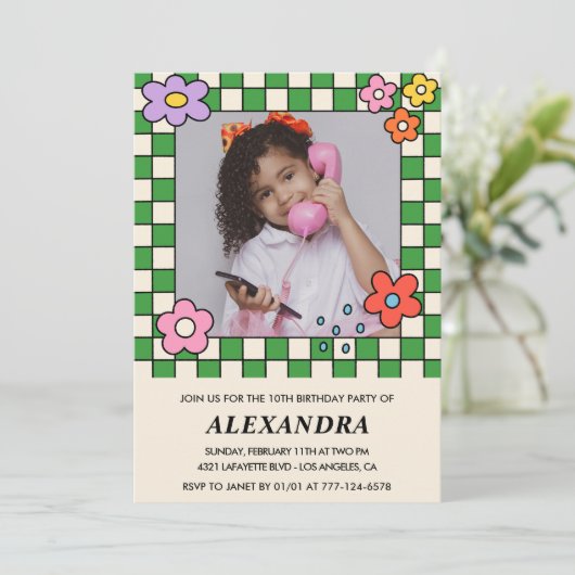 Meisje 10e verjaardag uitnodiging Retro Groovy Flo (Staand voorkant)