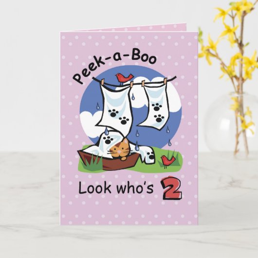 Meisje 2e verjaardag, Peek-a-Boo Kitten Kaart (Gele Bloem)
