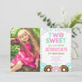 Meisje 2e verjaardagsfeest: donut sproinkles Twee  Kaart (Staand voorkant)