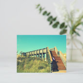 Meisje aan boord van het strand, langs de Golfkust Briefkaart (Staand voorkant)