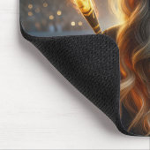 Meisje Afstuderen met softbal en vurige knuppel Muismat (Hoek)