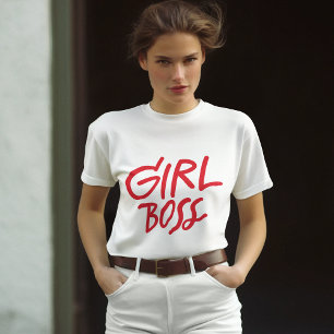 Meisje Baas Rode Vetgedrukte Typografie Vrouwelijk T-shirt