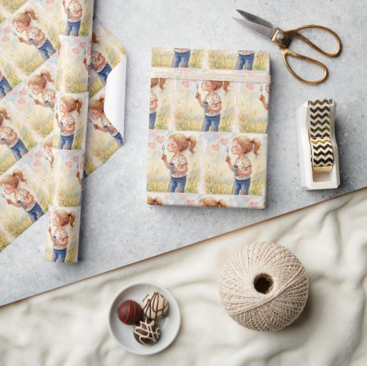 Meisje blaast hartbellen in Waterverf Cadeaupapier (Crafts)