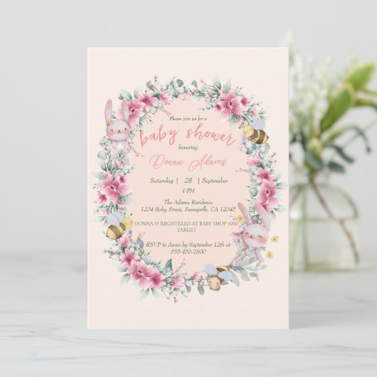 Meisje Bloemen Roze Schattige Bunny Baby shower Kaart (Staand voorkant)