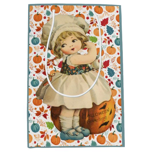 Meisje Carving Apple en kleurrijke pompoenen Hallo Medium Cadeauzakje (Voorkant)