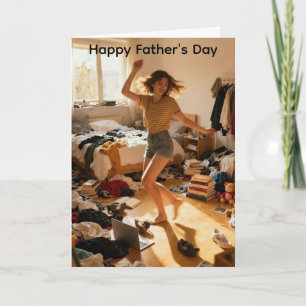 Meisje danst in een rommelige kamer Vaderdag Feestdagen Kaart