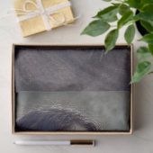 Meisje dat paardenbloem decoupage blaast tissuepapier (Geschenk)