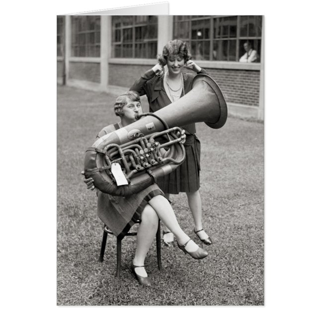 Meisje dat tuba speelt, 1928 (Voorkant)