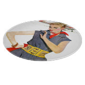 Meisje dat vliegvliegtuigen stort snijplank (Hoek)