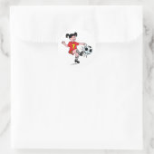 Meisje dat voetbal speelt ronde sticker (Tas)
