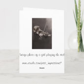 meisje die de vioolverjaardag spelen kaart (Achterkant)