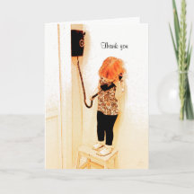 Meisje die op een Oude Zwarte Telefoon spreken