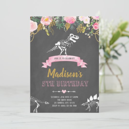 Meisje dinosaurus uitnodiging (Staand voorkant)