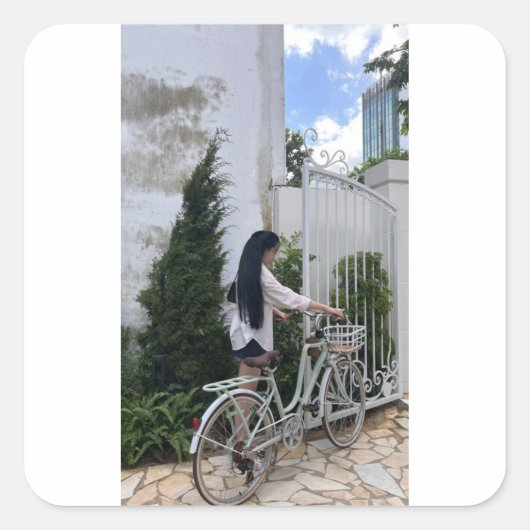 meisje en fiets vierkante sticker (Voorkant)