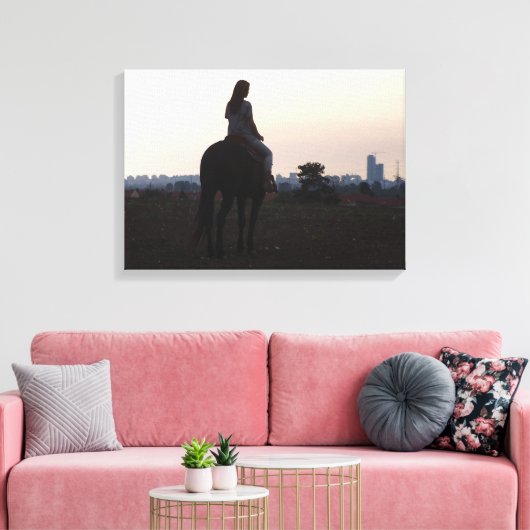 meisje en haar paard canvas afdruk (Insitu (Woonkamer))
