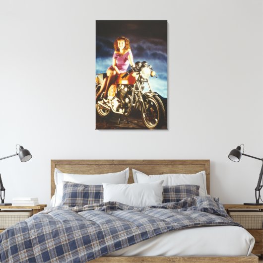 Meisje en Motorfiets Canvas (Insitu (Slaapkamer))