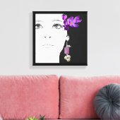 Meisje gezicht  paarse crocus bloemige mode kunst canvas afdruk (Insitu (Woonkamer))