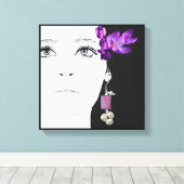 Meisje gezicht  paarse crocus bloemige mode kunst canvas afdruk (Insitu (Houten vloer))