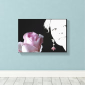 Meisje gezicht  roze roos bloemenkunst mode canvas afdruk (Insitu (Houten vloer))