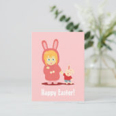 Meisje in bunny hoodie outfit voor Pasen Feestdagenkaart (Staand voorkant)