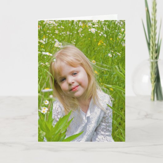 Meisje in Daisy Field denkt aan jou Kaart (Voorkant)