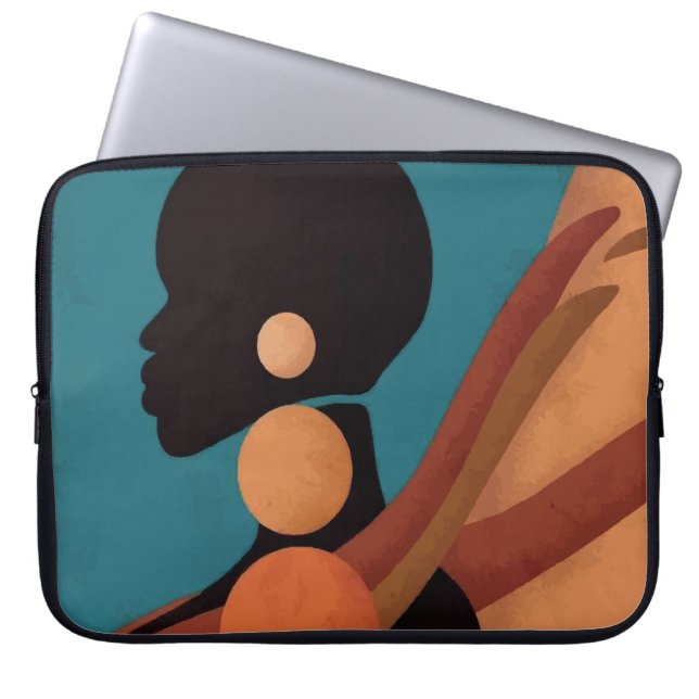 meisje in de troep. Mooie Afrikaanse vrouw. Zwart Laptop Sleeve (Voorkant)