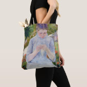 Meisje in de tuin, Mary Cassatt Tote Bag (Dichtbij)