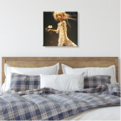 Meisje in geel met bloem canvas afdruk (Insitu (Slaapkamer))