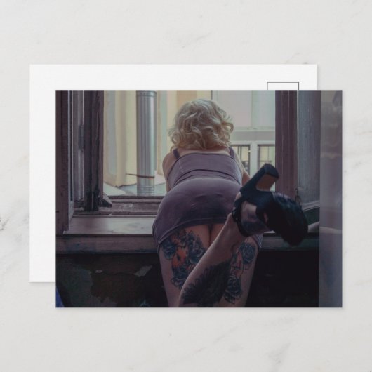 Meisje in het raam briefkaart (Voorkant / Achterkant)