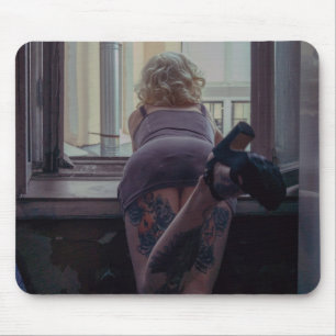 Meisje in het raam muismat