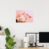 Meisje in roze poster (Thuiskantoor)